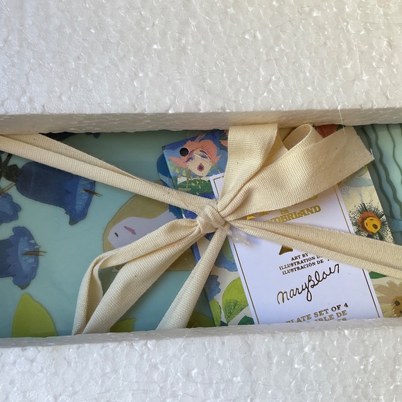 Disney Alice in wonderland plate set - Picture 3 of 4